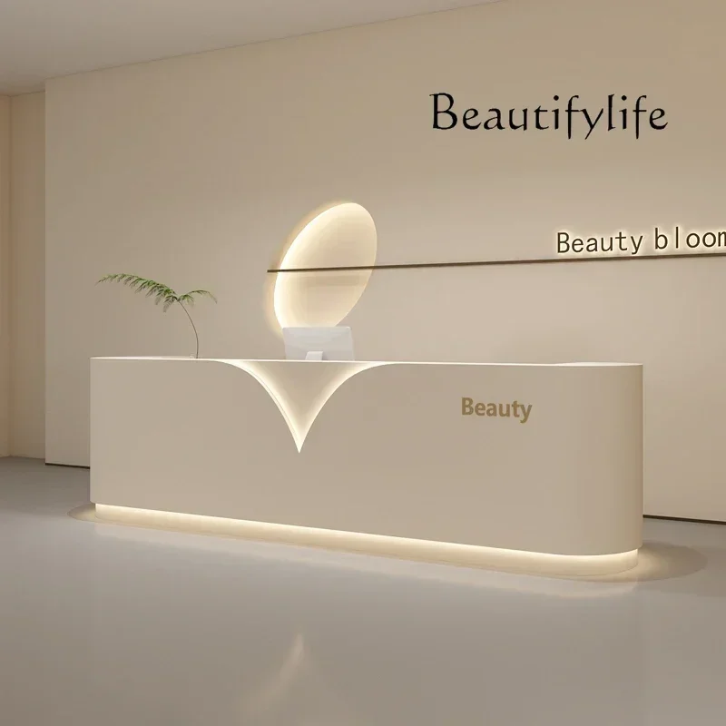 뉴 S 웜 컬러 스타일 뷰티 & 스킨케어 스토어 바 테 - Luxury Skincare News 리뷰 및 가격