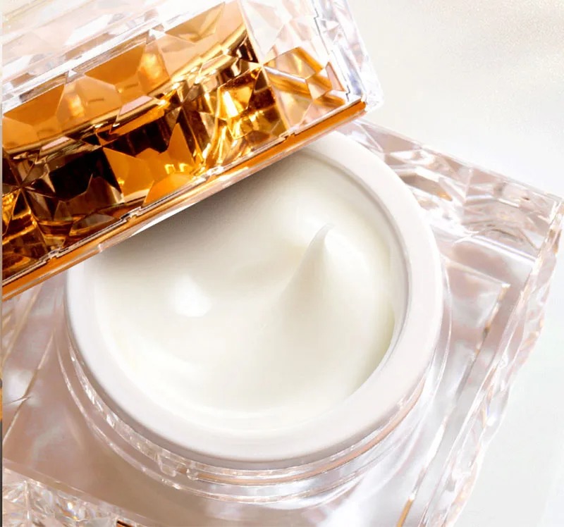 플래티넘 레어 럭셔리 캐비어 케어링 페이셜 크림 주름개 - Luxury Skincare Set For Women 리뷰 및 가격